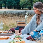 Romantic Beach Vacation Activities for Couples 15 Photo Beach Picnic